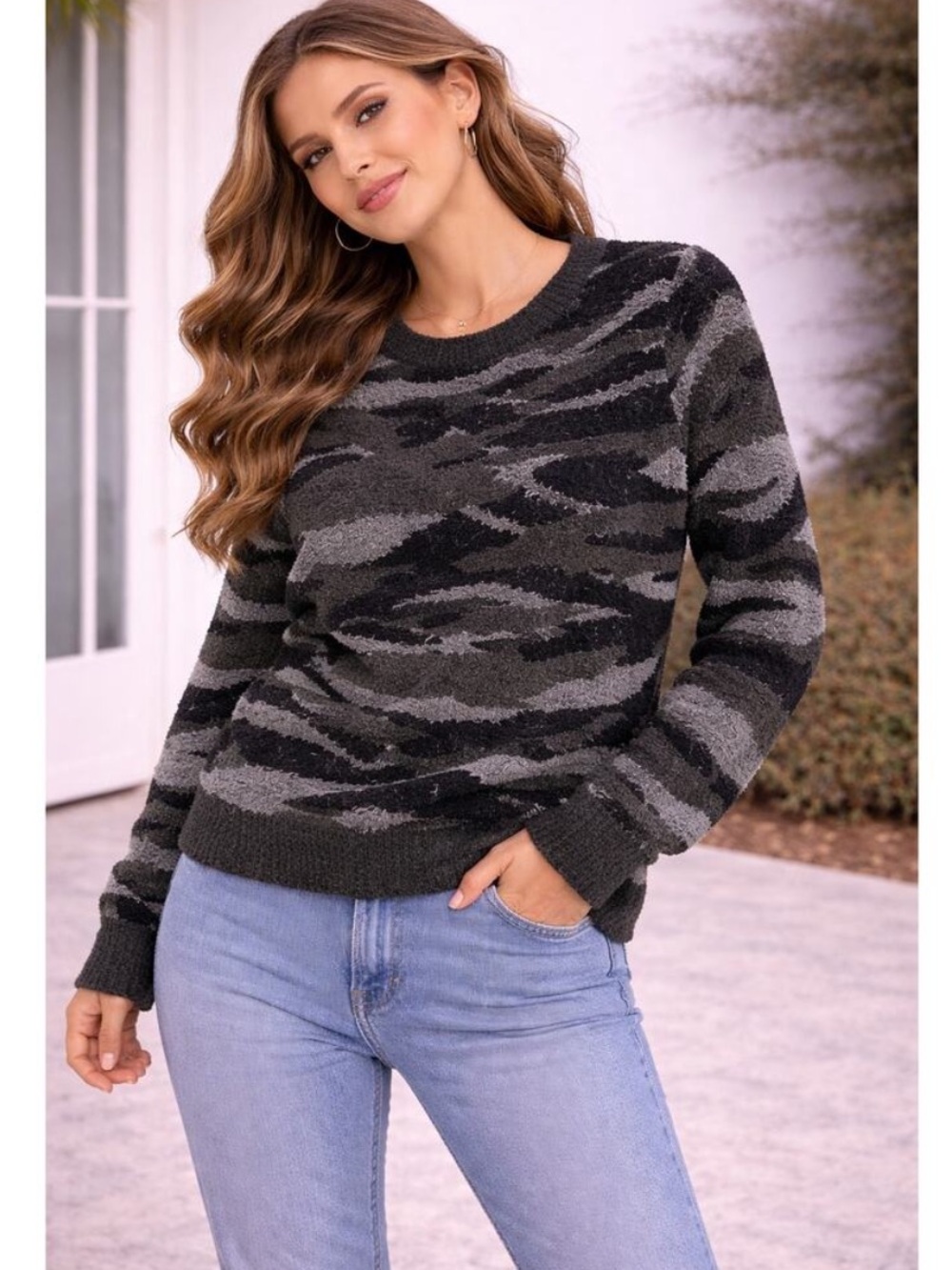 BAREFOOT DREAMS COZYCHIC CAMO SWEATER XL
